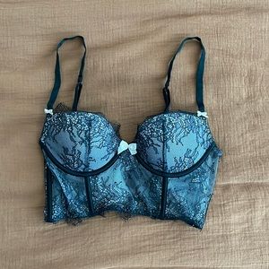 VS Very Sexy demi-bustie